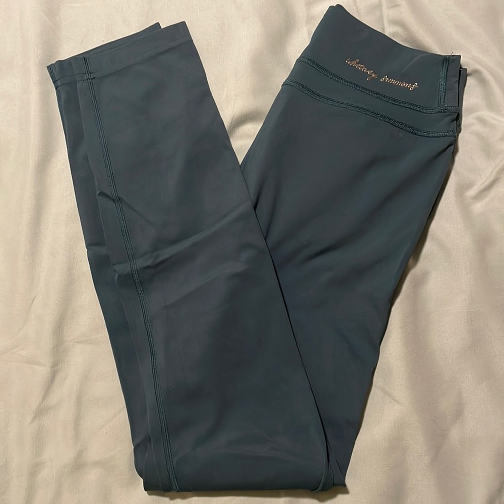 Whitney Simmons x Gymshark V2 Leggings